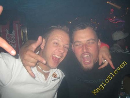 zltparty06_120.jpg