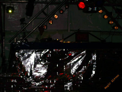 zltparty04_100.jpg