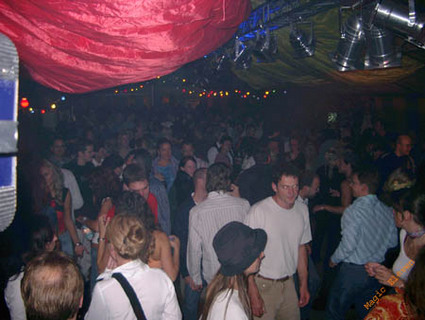 zltparty03_17.jpg