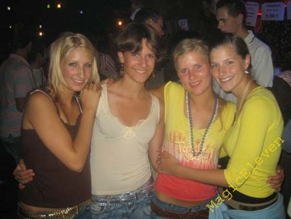 zltparty06_096.jpg