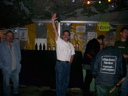 zltparty03_98.jpg
