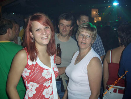 zltparty05_099.jpg